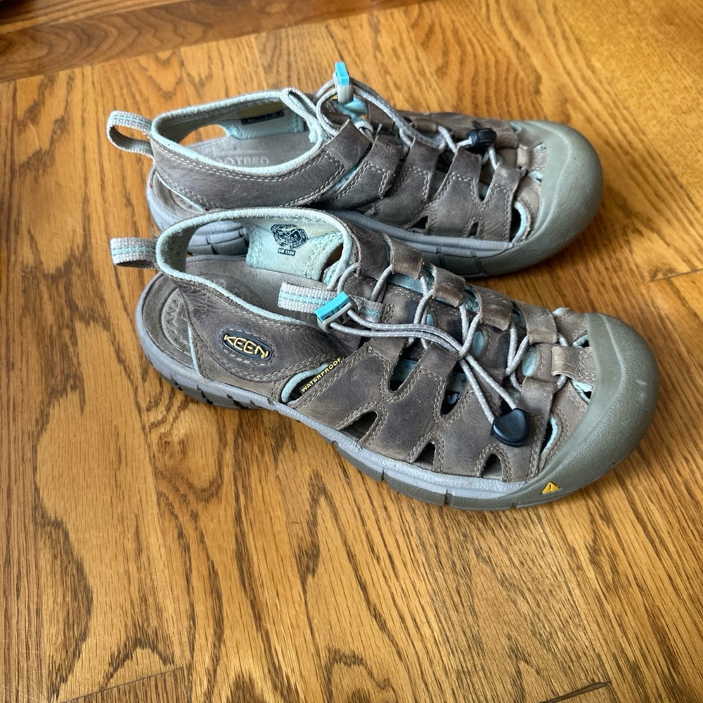 Keen waterproof Sandals
